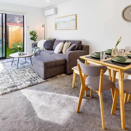 Cbd 2Br With Backyard - Walk Everywhere